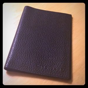 Black Longchamp passport holder - calfskin leather